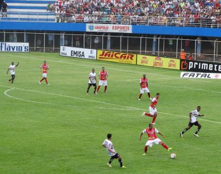 GOIANO CHEVROLET: Goiás e Vila empatam clássico; Anapolina assume a ponta