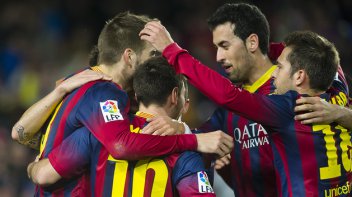 ESPANHOL: Barcelona vence em Málaga e recupera a liderança