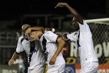 CARIOCA: Vasco se recupera e faz meia dúzia no Friburguense