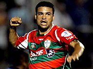 Pleno do STJD analisará redução da pena de Héverton