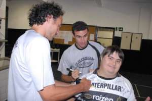 Paulistão: Zagueiro do XV de Piracicaba leva visitante especial ao Barão