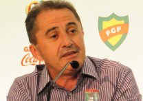 Presidente da Federação Gaúcha confirma candidatura à CBF