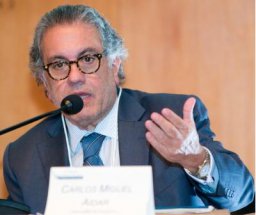 Advogado da CBF admite risco para Brasileirão de 2014