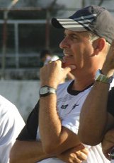 Social contrata meia a pedido do técnico Carlos Octávio