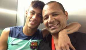 Neymar divulga carta com aval do Santos para negociar