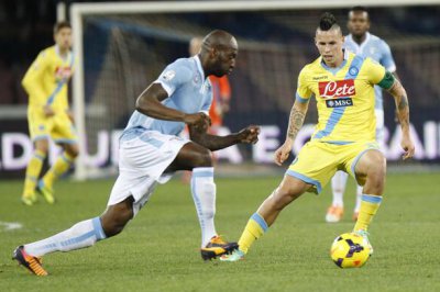 COPA DA ITÁLIA: Com gol “chorado”, Napoli bate Lazio e pega Roma na semi