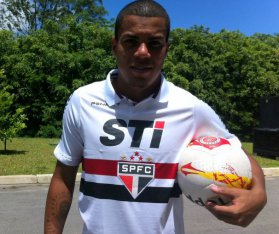 Lusa deve vencer disputa com a Ponte por lateral do São Paulo