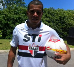 Aleluia! Ponte Preta contrata lateral do São Paulo para Paulistão Chevrolet