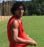 Lateral lesiona o joelho e desfalca o Atlético Sorocaba no Paulistão