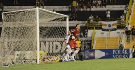 Volante da Ponte dispara contra companheiros: 