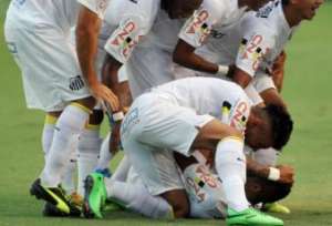 Santos 5 x 1 Botafogo - Goleada com direito ao gol número 12 mil do Peixe