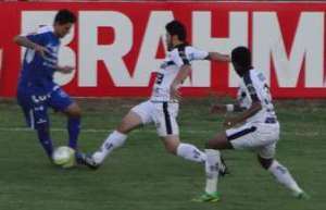 Comercial 1 x 2 Rio Claro - Em noite de gols polêmicos, ex-meia do Guarani resolve