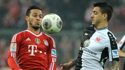 ALEMÃO: Dante marca e Bayern goleia o Frankfurt