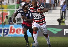 COPA DO NORDESTE: Santa Cruz vence e deixa o Bahia para trás; Sport goleia o Timbú