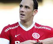 Paulistão: Palmeiras fica próximo de contratar volante do Inter