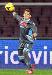 Italiano: Bem adaptado, Rafael comemora invencibilidade pelo Napoli