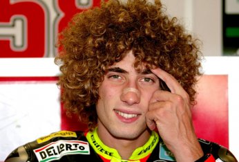 Hall da Fama da MotoGP terá Simoncelli, morto em 2011