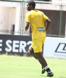 Paulista A2: União Barbarense contrata zagueiro do Ceará