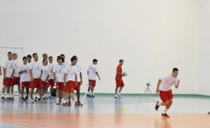 Futsal Brasil Kirin treina forte para a temporada