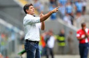 Carioca: Renato exalta Flu e ‘tranquilidade’ para o clássico