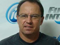 Ex-técnico do Guarani não descarta propostas de outros estados