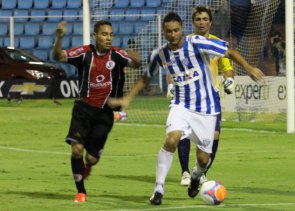 CATARINENSE: Avaí perde em casa e entra em crise;  Figueira empata