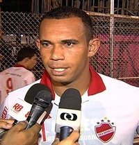 Goiano: Jogador do Vila Nova é flagrado no doping por uso de cocaína