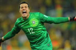 PRA ONDE? Goleiro da Seleção Brasileira define futuro para 2014