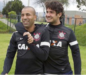 Com saídas de Pato e Sheik, Timão deve anunciar atacante 'desconhecido'