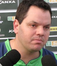 Cearense: Tarcísio Pugliese comemora quarta vitória em quatro jogos