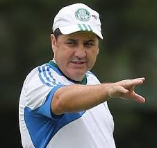 Paulistão Chevrolet: Kleina admite que ainda quer mais um lateral-direito