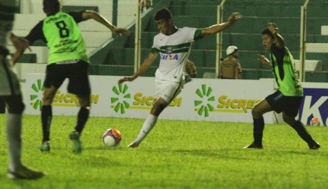 PARANAENSE: Atletiba e duelo pela liderança, esquentam a quinta rodada