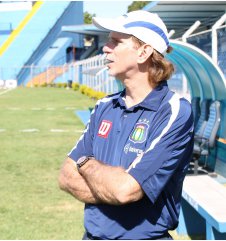 EXCLUSIVO! Em jejum de vitórias, Oeste anuncia troca de treinador