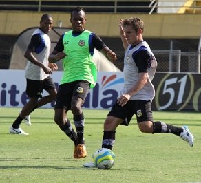 Paulistão: Camisa 10 aposta em reação do São Bernardo contra lanterna