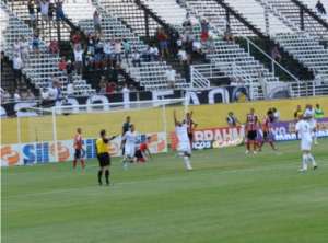 Bragantino 1 x 1  Botafogo - Cada time dominou um tempo e ficou de bom tamanho
