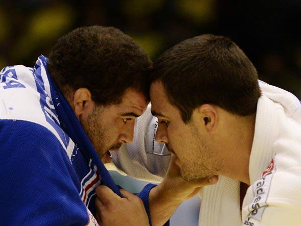 David Moura dá prata para judô brasileiro em Paris