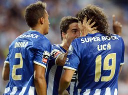 PORTUGUÊS: Porto bate lanterna e vê de camarote o duelo entre Benfica e Sporting