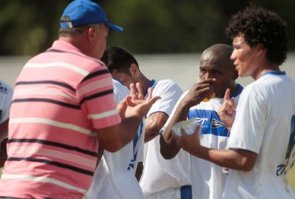 Paulista A2: Com time em crise, técnico do São José aguarda chegada de investidores