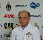 Paulistão: Após goleada, treinador do XV de Piracicaba cobra elenco