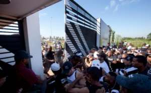 Paulistão: Corinthians rebate visão da PM sobre invasão no CT