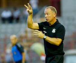 Paulistão Chevrolet: Timão treina com beque 'azarado' na vaga de Paulo André