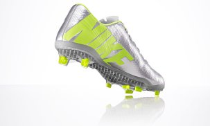 Nike apresenta nova edição de chuteira usada por Ronaldo