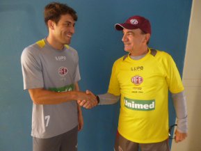 Paulista A2: Ex-lateral de time da Série A acerta com a Ferroviária