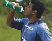 HAT-TRICK FI: Nonato marca três e pede Eduardo Mello