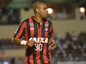 LIBERTADORES: Adriano Imperador estreia e brasileiros vencem 2 0002048158217 img