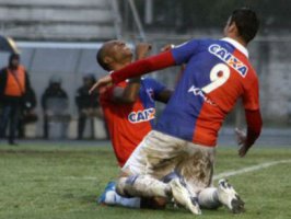 PARANAENSE: Atlético entra no grupo de descenso e J. Malucelli é líder