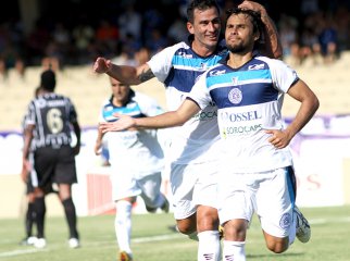 HAT-TRICK FI: Helton Luiz, do São Bento, faz três gols e pede música alagoana