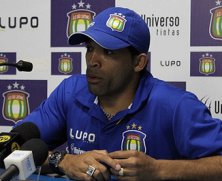 Paulista A2: Com conjuntivite, atacante está por detalhes para deixar o Azulão