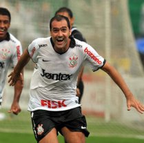 Camisa 10 recebe proposta de time do Brasileirão e pode deixar Corinthians