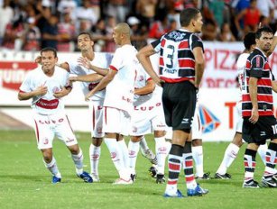 PERNAMBUCANO: Santa Cruz e Náutico fazem a 500ª edição dos Clássico das Emoções